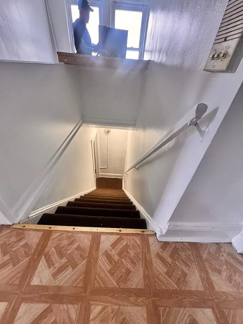 Unit Photo - 4833 Belair Rd #3