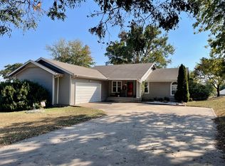 409 Cherry Cir, Grove, OK 74344