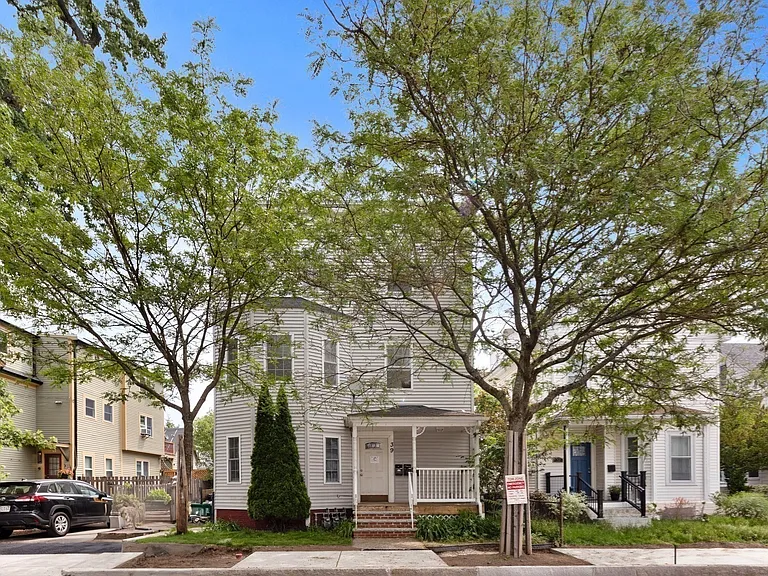 39 Montgomery St #3 — Photo 10