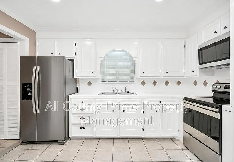 1906 Airline Dr — Photo 13