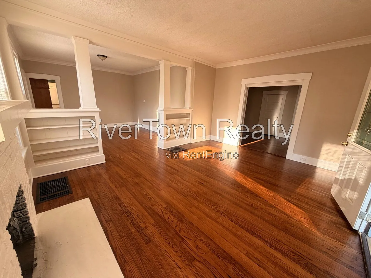 4 bed, 2.0 bath, 2154 sqft, $2,500 — Photo 3