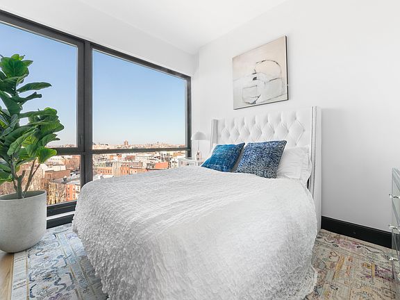 5th image of 1134 Fulton St APT 10P