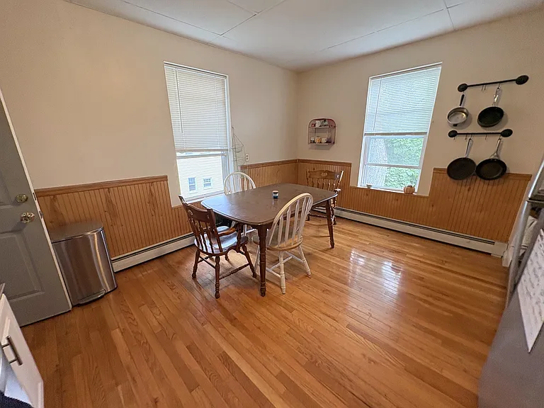 279 Pearl St #2R — Photo 5