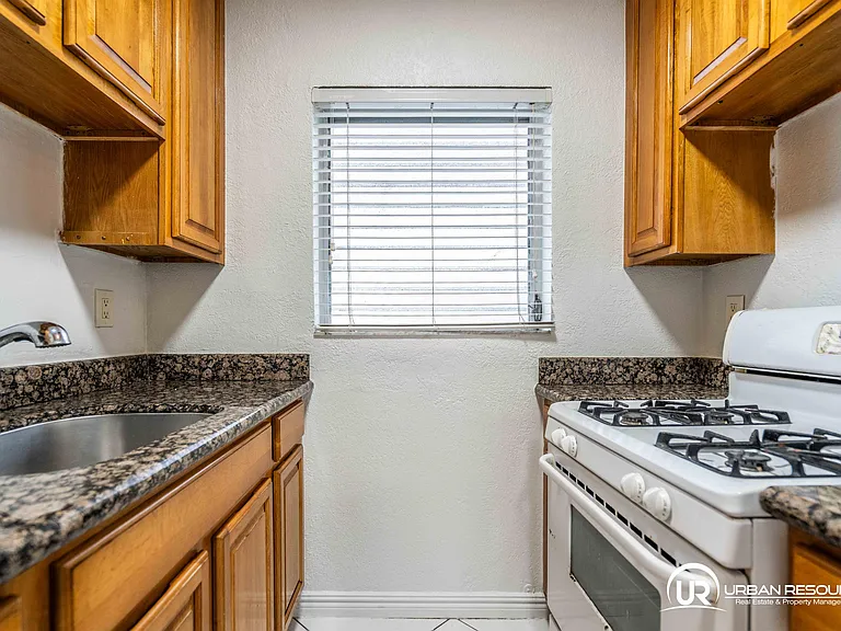 7640 Carlyle Ave #9B — Photo 15