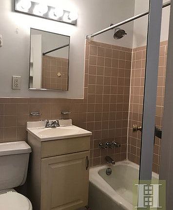 5th image of 158 E 91st St #3L