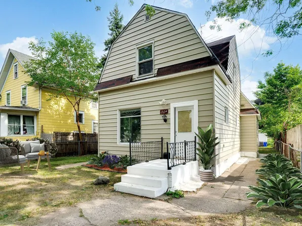 1524 Charles Ave, Saint Paul, MN 55104