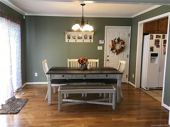 5th image of 169 Foy Ln