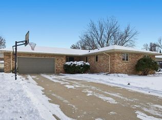 3608 Kennedy St S, Fargo, ND 58104