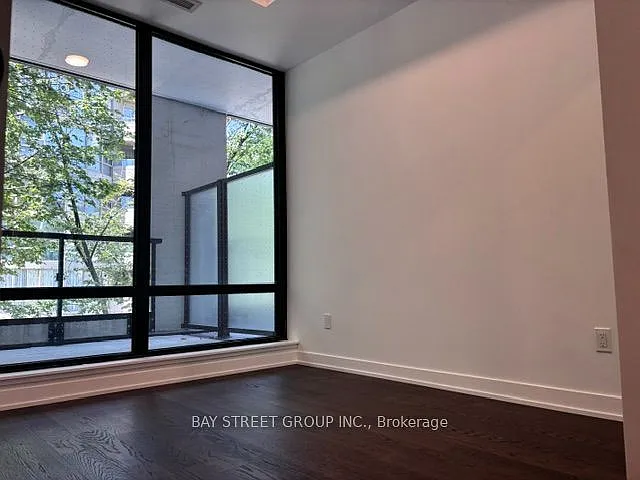 91 Montclair Ave #305 — Photo 6