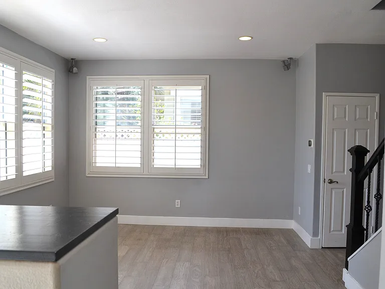 44 Woodcrest Ln — Photo 4