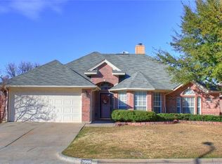 3905 Berrybush Ln, Fort Worth, TX 76137
