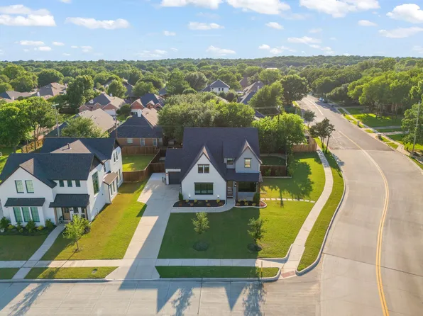 7129 Feather Crest Ln, North Richland Hills, TX 76182
