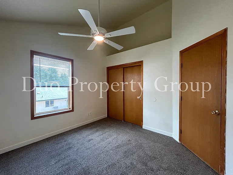 603 S 41st Ct — Photo 15