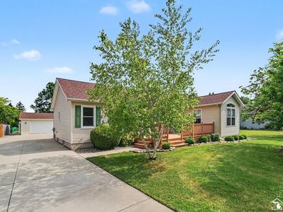 238 Sidney St, Dundee, MI, 48131