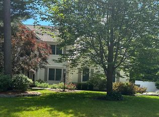 6002 Baneberry Dr, Schenectady, NY 12303