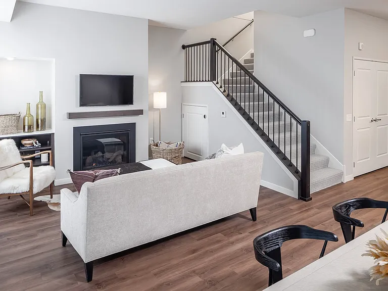 Carrick Apartments and Townhomes — Photo 5