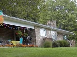 1273 Old State Rd, Apollo, PA 15613