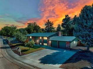 4922 N Burlington Dr, Boise, ID 83704