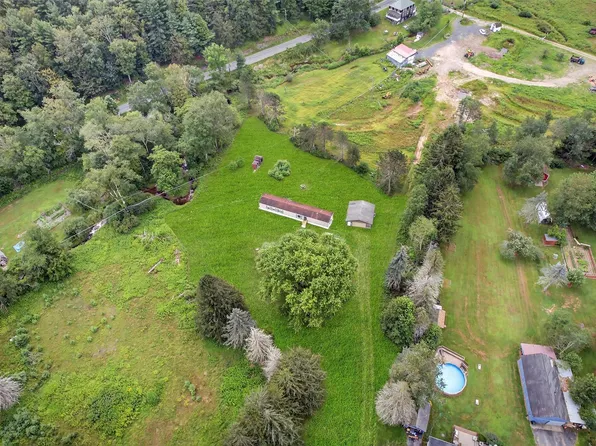 17 Community Road, Woodbourne, NY 12788