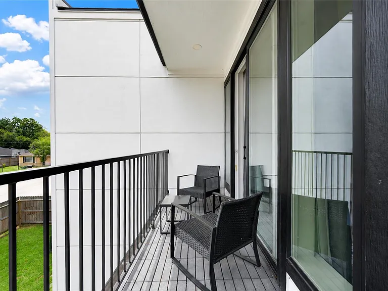 6835 Weston St #A — Photo 37