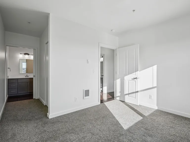 Haven Park Apartments — Photo 47