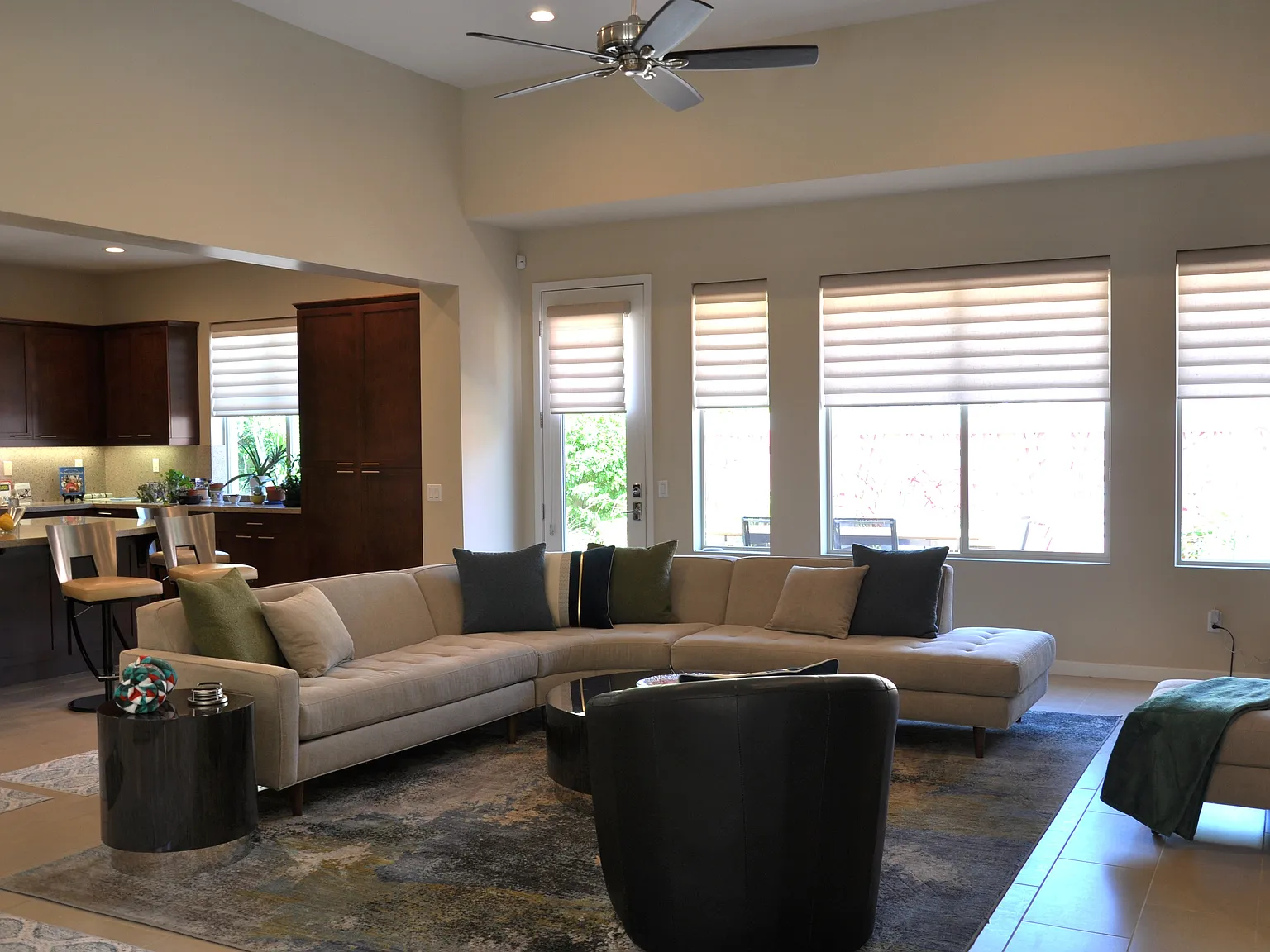 Searchlight Ln, Palm Springs — Photo 4