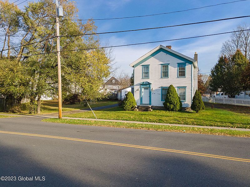 3rd image of 75 N Pawling Street