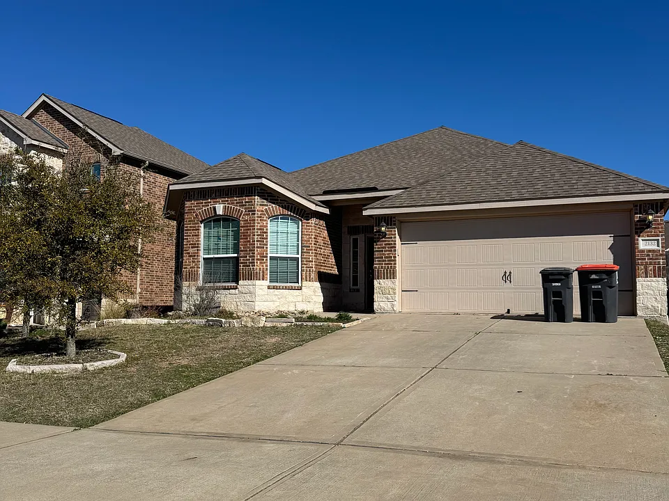 2132 Mulberry Dr