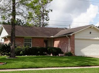 2822 Old Fort Rd, Sugar Land, TX 77479