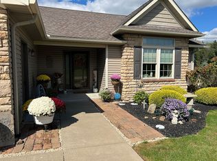 608 Whitetail Xing UNIT 608, Millersburg, OH 44654