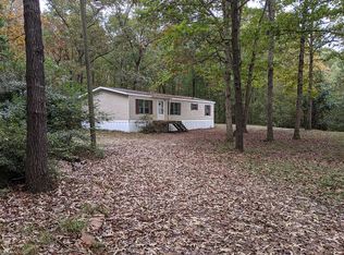 1214 N Fairview Farms Rd, Lavonia, GA 30553