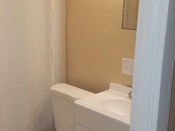 2nd image of 11117 Lardet Ave