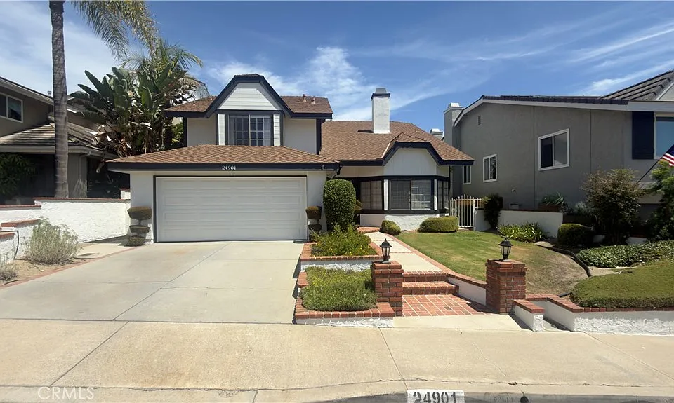 24901 Zumaya Ct