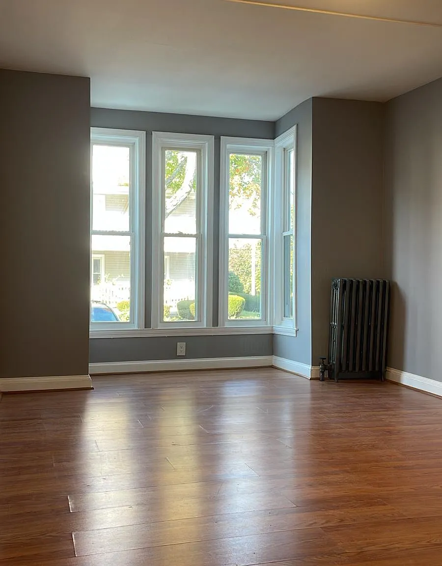 110 Broad St — Photo 2