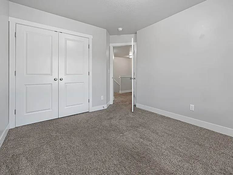 2444 N 200 E #2444 — Photo 15