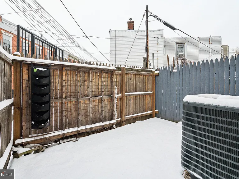 1821 Memphis St #1 — Photo 9