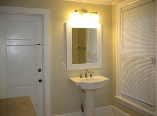 611 Washington St #A, Raleigh, NC 27605