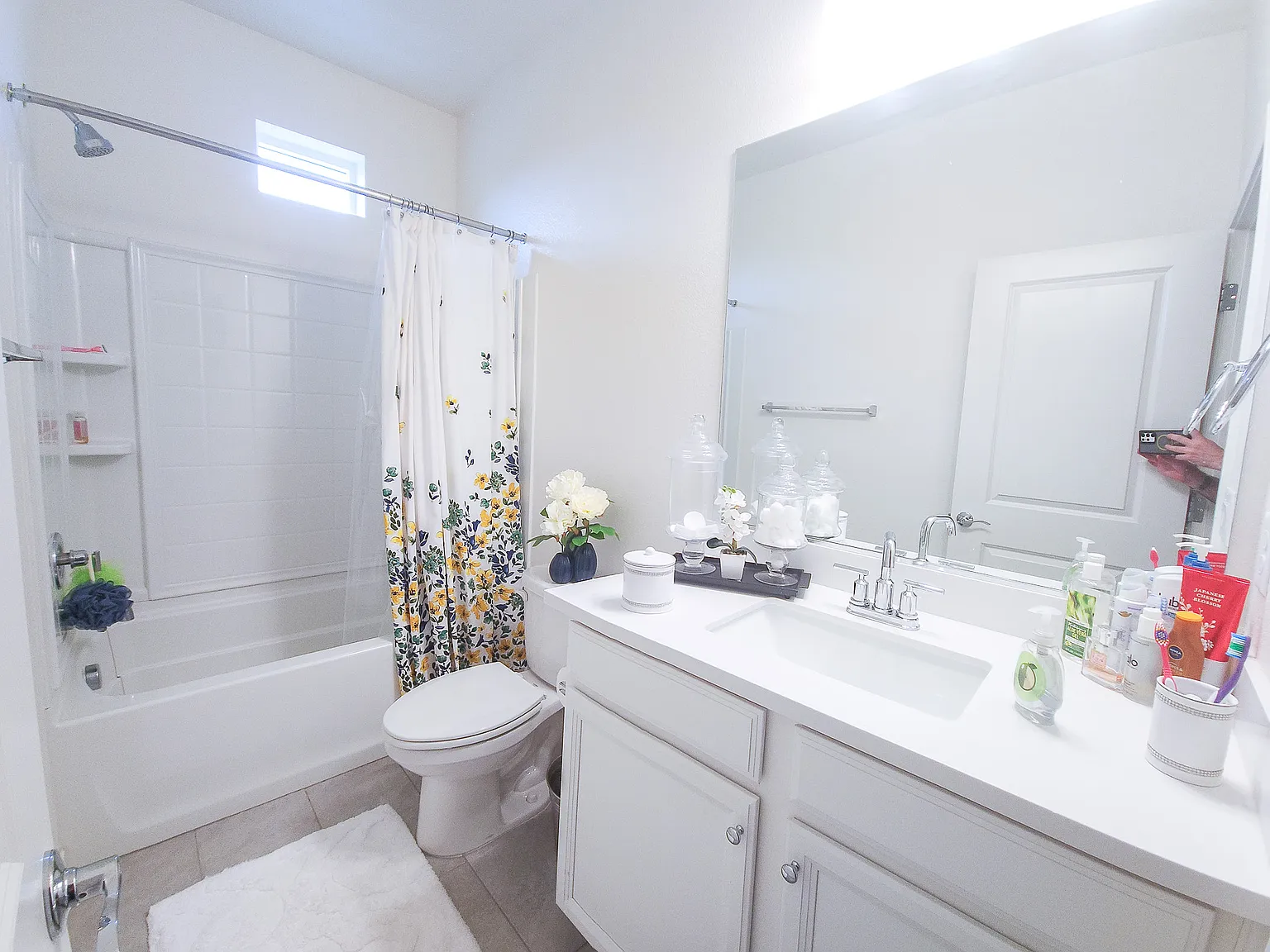3 bed, 2.5 bath, 1569 sqft, $1,000 — Photo 3