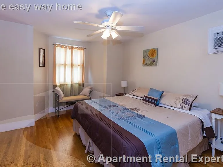 36 Florence St #3 — Photo 8