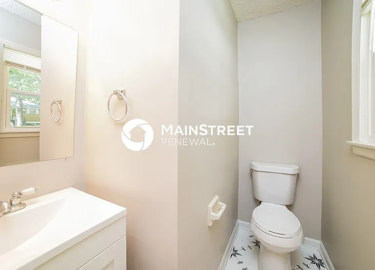 913 SW 14th Street Ter — Photo 16