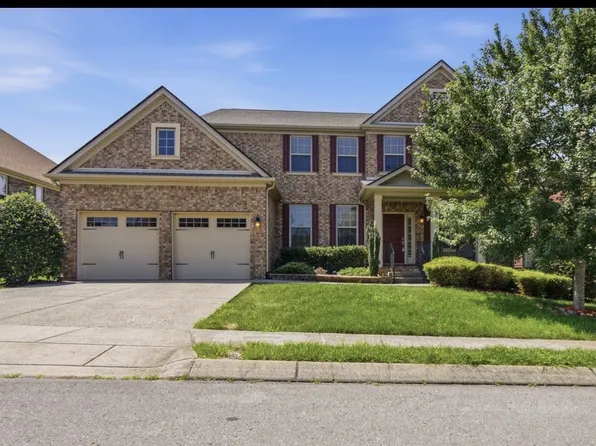 410 Valley Spring Dr, Mount Juliet, TN 37122