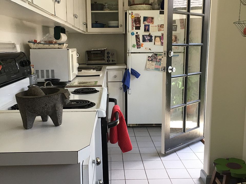 2nd image of 33741 Colegio Dr