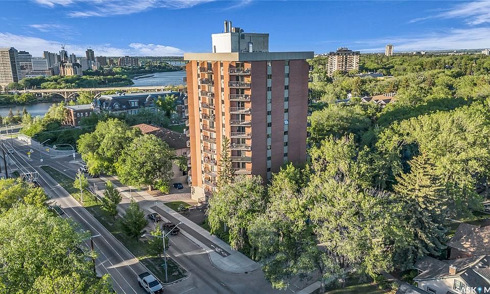 UNIT 204717 VICTORIA AVENUE, Saskatoon, SK S7N 2T5 MLS SK975531