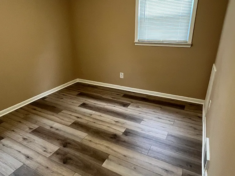 27640 Bohn St — Photo 14