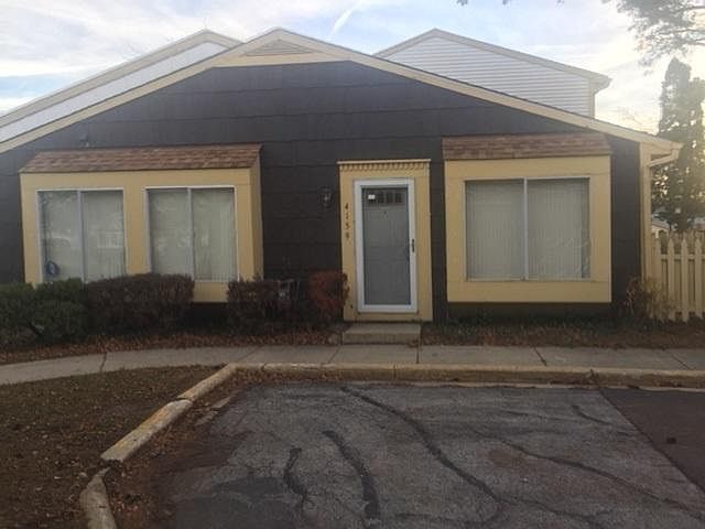 1st image of 4159 186th St Unit 4159