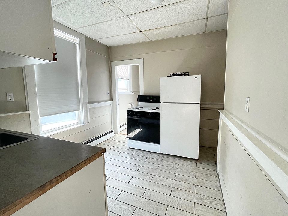 4 Loring Ave APT 1A, Salem, MA 01970 Zillow