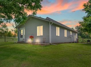 6245 Beecher Rd, Osseo, MI 49266