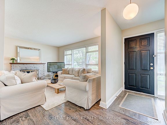 5th image of 1493 Constance Dr