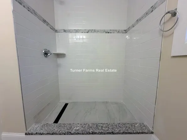 7 Lowell Cir, Somerville, MA