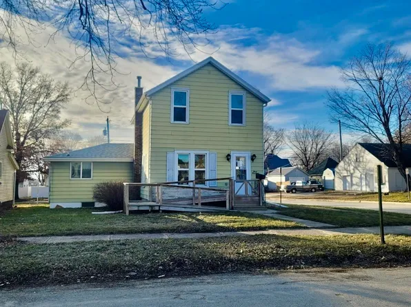 300 4th Ave SE, Oelwein, IA 50662
